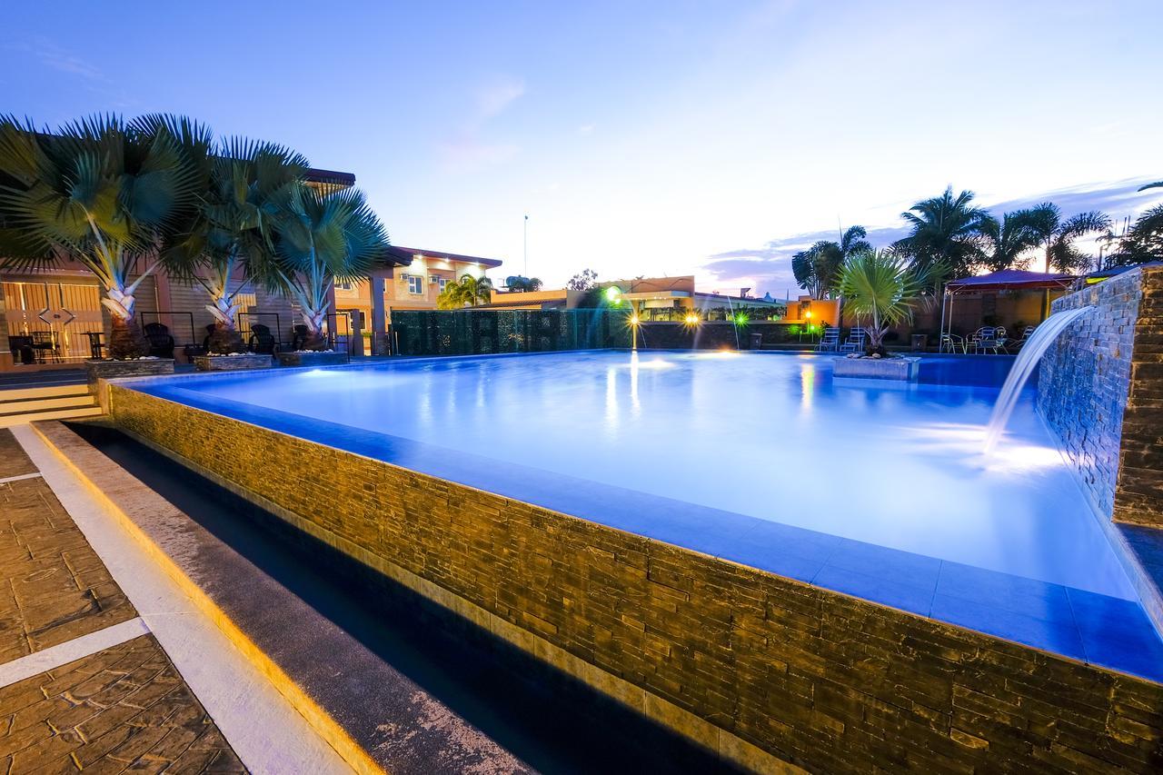 Japi Hotel - Annex Cauayan City (Cagayan Valley) Exterior foto